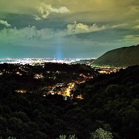 Coroni Seasons Apart With Panoramic View Brasov Luaran gambar